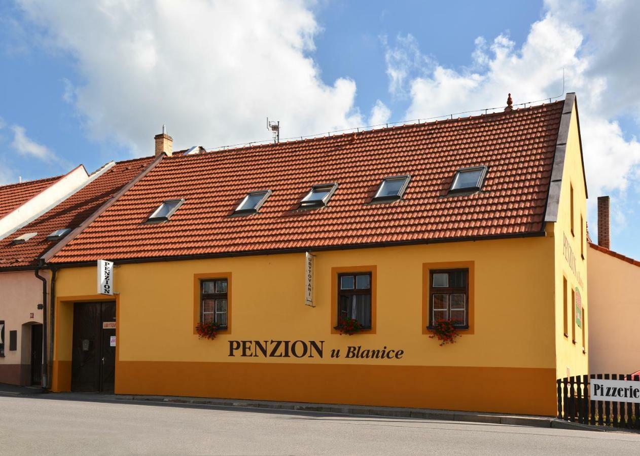 Penzion U Blanice Husinetz Exteriör bild